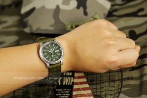 Đồng Hồ Seiko 5 Quân Đội SNK805K2S 5