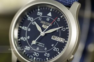 Đồng Hồ Seiko 5 Quân Đội SNK807K2S 4