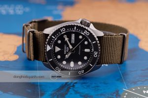 Đồng hồ Seiko 5 Sports SRPD65K4S 2