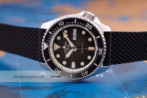 Đồng hồ Seiko 5 Sports Diver SRPD73K2 1