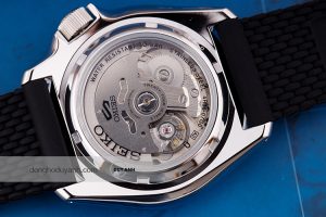 Đồng hồ Seiko 5 Sports SRPD73K2S 0