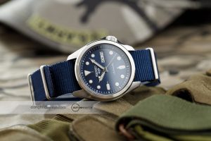 Đồng hồ Seiko 5 Sports SRPE63K1 3