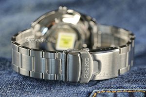 Đồng hồ Seiko 5 Sports SRPB13K1 3