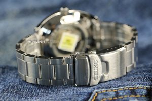 Đồng hồ Seiko 5 Sports SRPB17K1 3