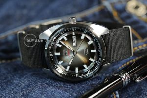 Đồng hồ Seiko 5 Sports SRPB23K1 0