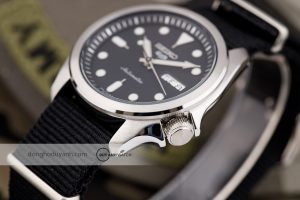 Đồng hồ Seiko 5 Sports SRPE67K1S 1