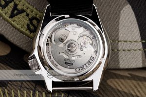 Đồng hồ Seiko 5 Sports SRPE67K1S 3