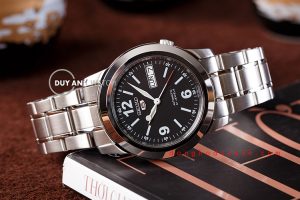 Đồng hồ SEIKO SNKE63K1 0