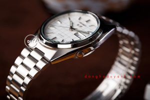 Đồng hồ Seiko SNXF05K1 2