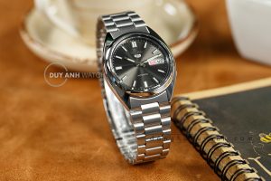 Đồng hồ Seiko SNXS79K1 1